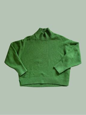 Uniqlo Bright Green Mock Neck Sweater